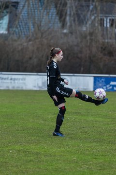 Bild 15 - B-Juniorinnen SV Henstedt Ulzburg - Holstein Kiel : Ergebnis: 0:1